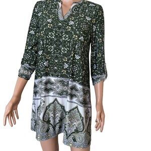 New Directions olive green floral & medallion print V neck Shift dress SZ SP